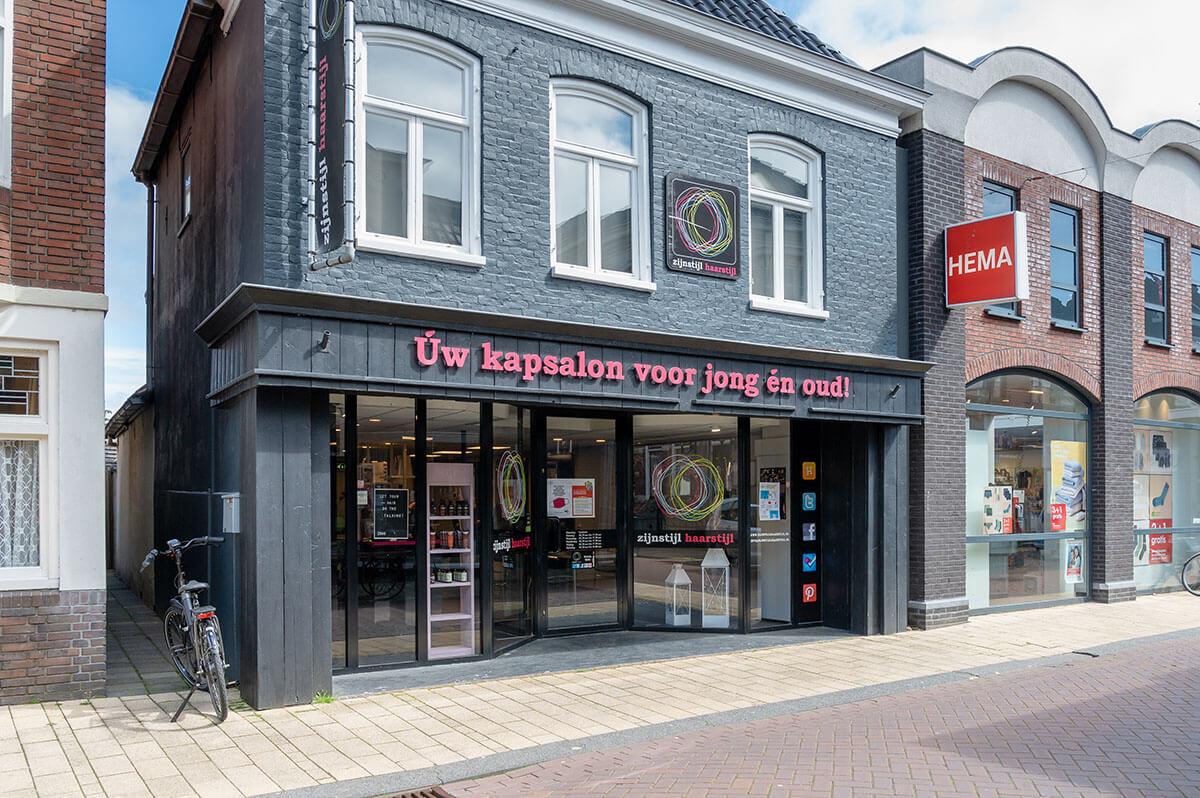 Kapsalon Bedum pand